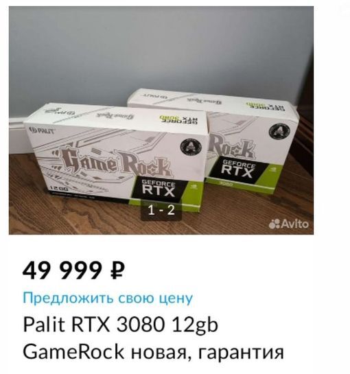 10841871-WzP77.jpg
