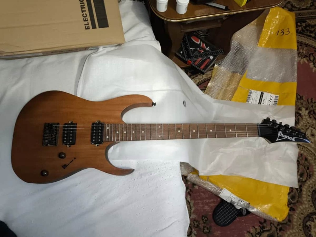 17701587084b5ec9-1c7b-404d-8b0a-decef03ceccf