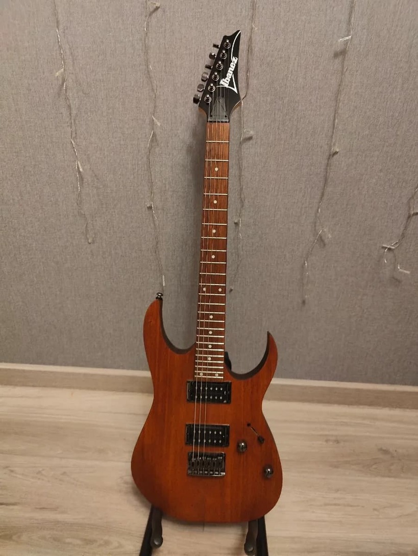 17701587eeb117cc-9813-460f-aa56-aeef3cadbe2e