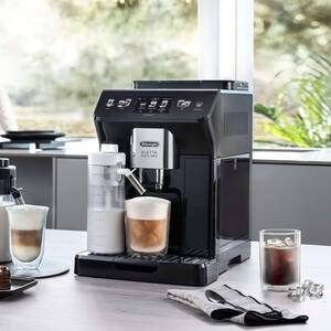 Кофемашина автоматическая DeLonghi ECAM 450.65 S